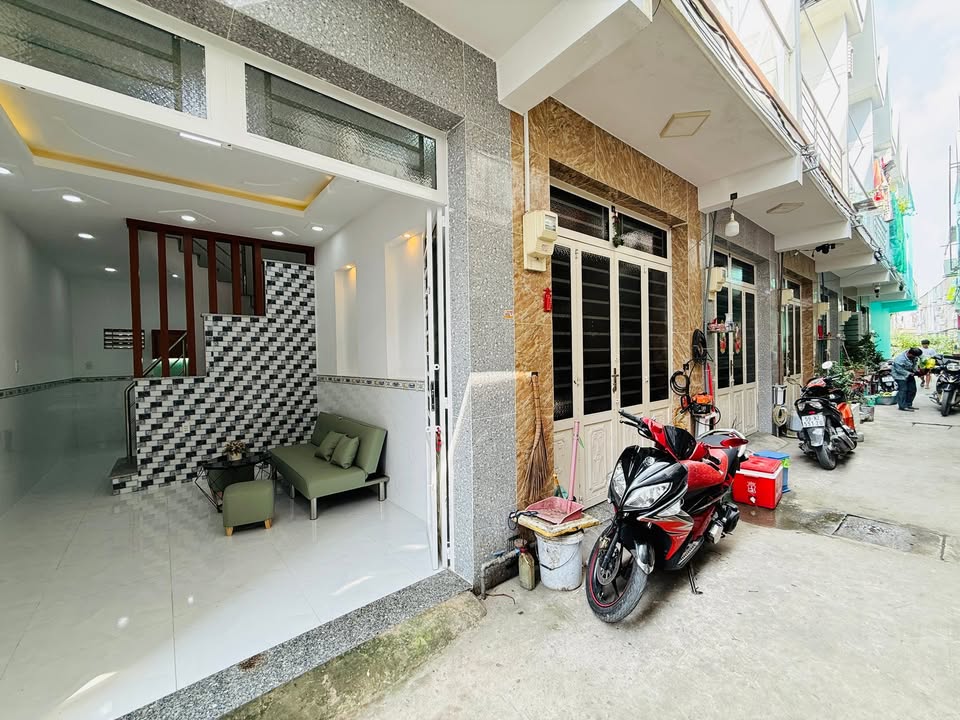 Nhà riêng Hưng Long 36m² giá 690 triệu - Sổ hồng chính chủ, đầu tư sinh lời!