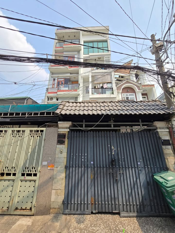 Nhà 5 tầng thang máy hẻm xe hơi tại Gò Vấp 92m² giá 12.25 tỷ - Sổ hồng chính chủ!