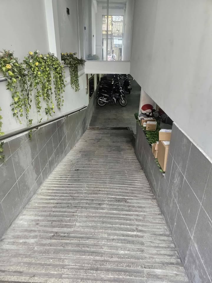 Căn hộ dịch vụ cho thuê tại trung tâm Quận 5, diện tích 110m², giá 38 tỷ - Đầu tư sinh lời cao!