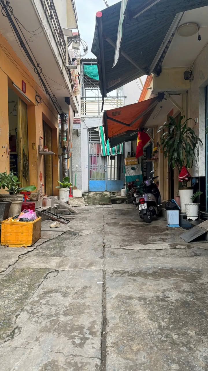 Nhà Tân Thới Hoà, Tân Phú 59m² giá 5.5 tỷ - Cơ hội xây mới tuyệt vời!