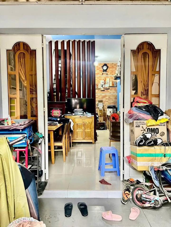 Nhà bán gấp tại Bình Chánh 84m² giá 710 triệu - Sổ hồng chính chủ