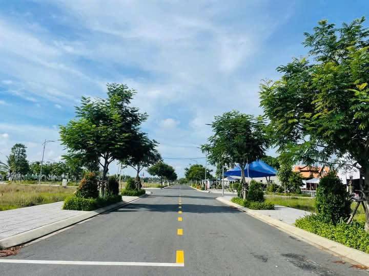 Đất thổ cư Bến Lức 90m² giá thỏa thuận - Vị trí đắc địa gần nút giao Mỹ Yên!