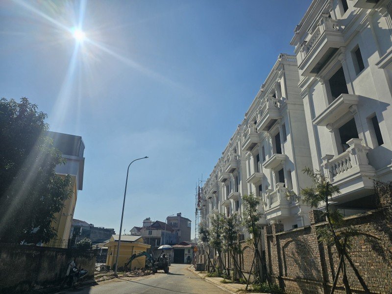 Đất Tư Đình Long Biên 104m² giá 20 tỷ - Cơ hội đầu tư hiếm có!