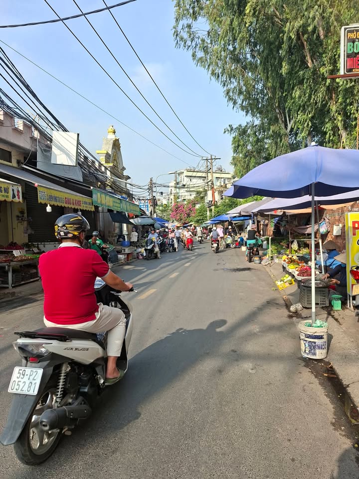 Mặt bằng chợ 339 - Phước Long B, 100m² chỉ 16 triệu/tháng - Cơ hội không thể bỏ lỡ!