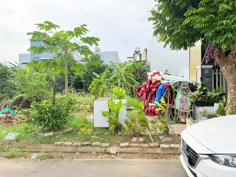 Đất nền đường Nhân Hòa 6, Cẩm Lệ, Đà Nẵng 100m² giá 4.55 tỷ - Hướng Đông, gần chợ và công viên