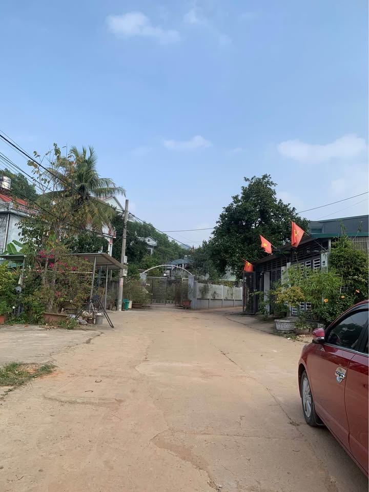 Đất phân lô Nông Tiến Tuyên Quang 100m² - Vị trí đẹp, thuận tiện giao thông!