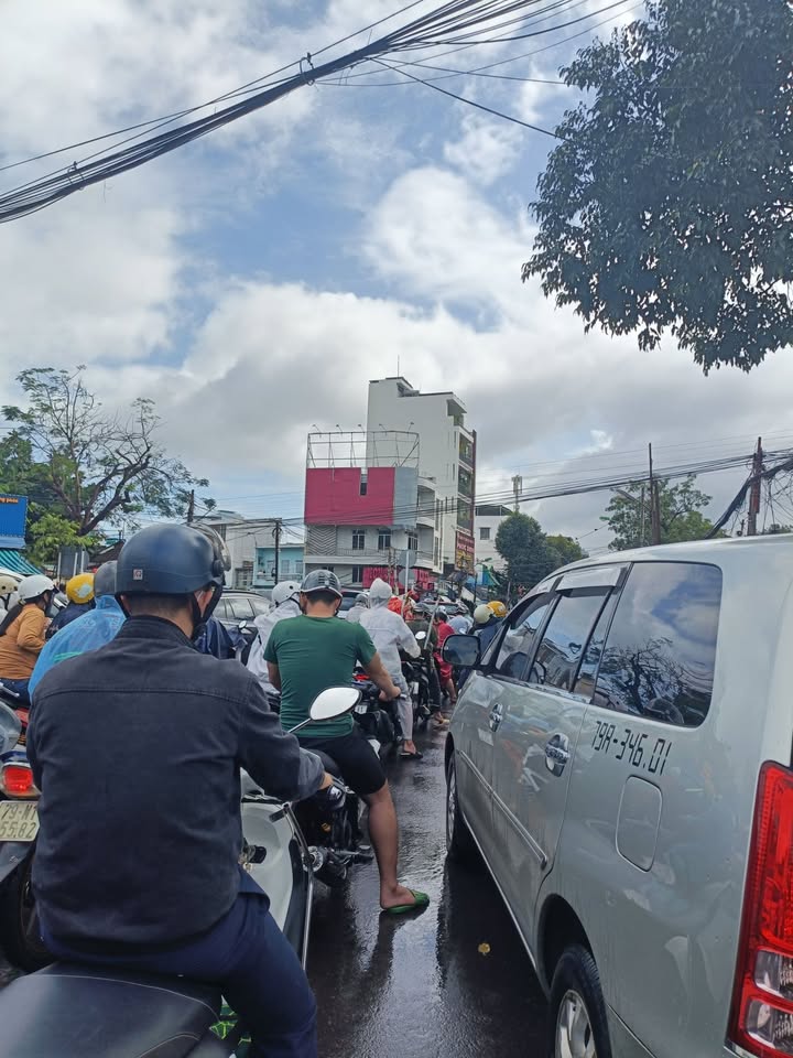 Nhà mặt tiền Diên Toàn, Diên Khánh 75m² giá 400 triệu - Vừa ở vừa kinh doanh!