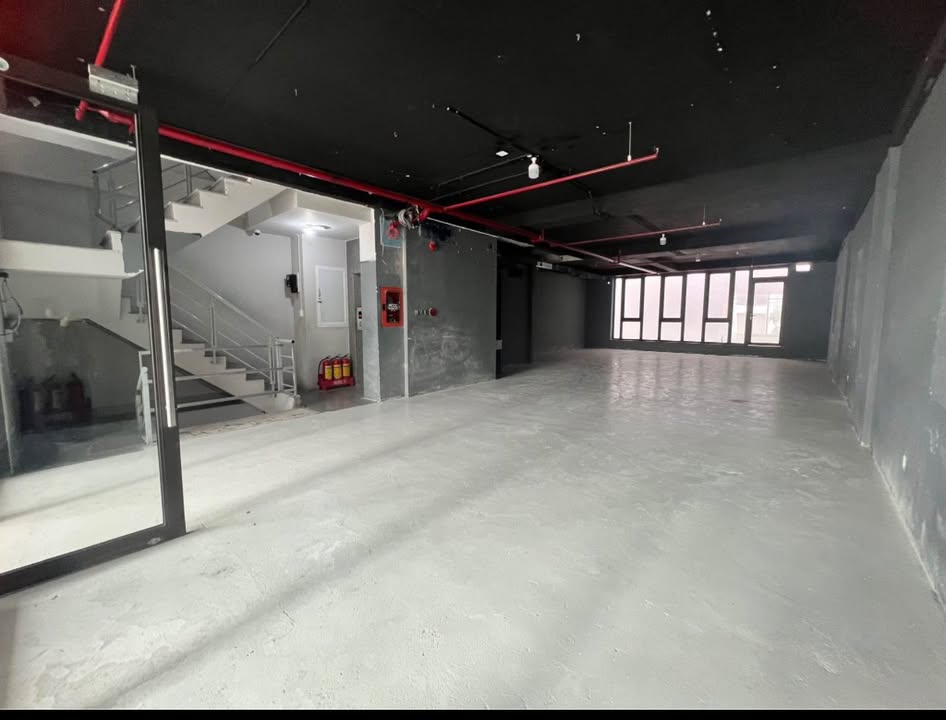 Cho thuê mặt bằng đường Lê Đại Hành Nha Trang 450m² giá 45 triệu - Phù hợp nhiều ngành nghề!