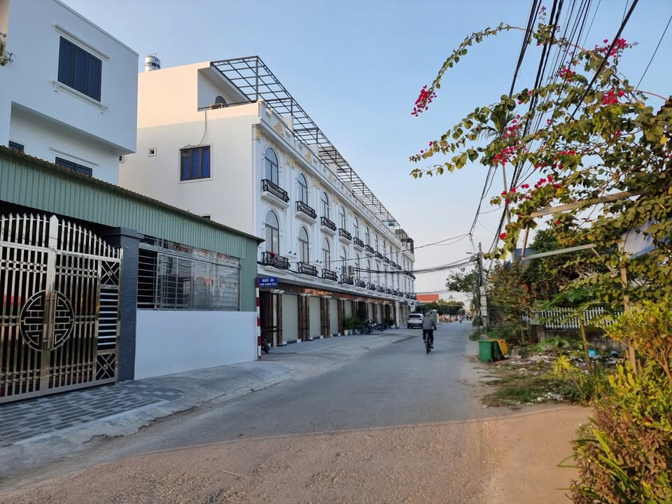 Đất mặt đường Xuân Diệu Hòa Nghĩa 87,2m² giá 2,3 tỷ - Cơ hội đầu tư hấp dẫn!
