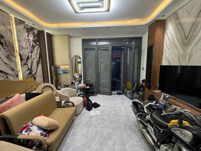 Nhà 4 tầng mới đẹp Nguyễn Phúc Chu, Tân Bình 54m² giá 8.2 tỷ - Sổ hồng hoàn công