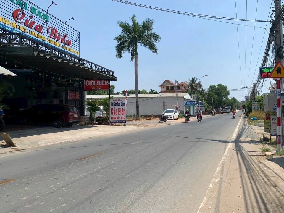 Đất nền Lái Thiêu, Bình Dương 127,5m² giá 2,8 tỷ - Vị trí đắc địa, hướng Đông Nam