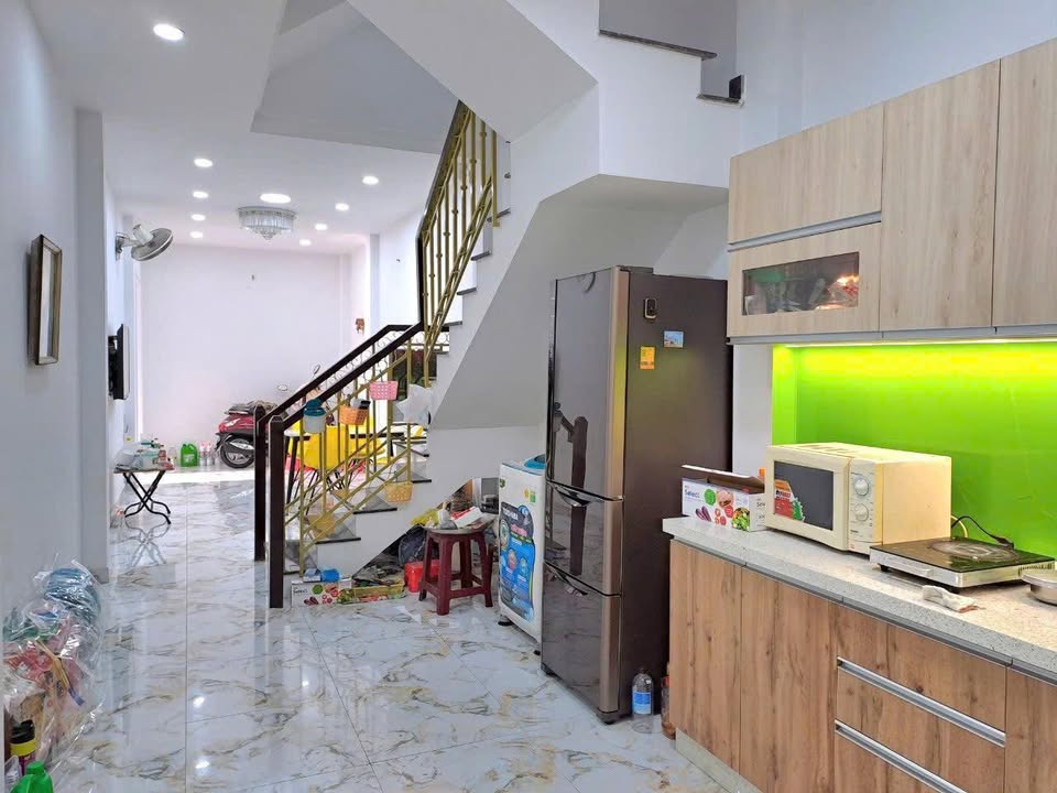 Nhà mới xây Phan Xích Long, Phú Nhuận 84m² giá 8 tỷ - Xe hơi vào tận nhà!