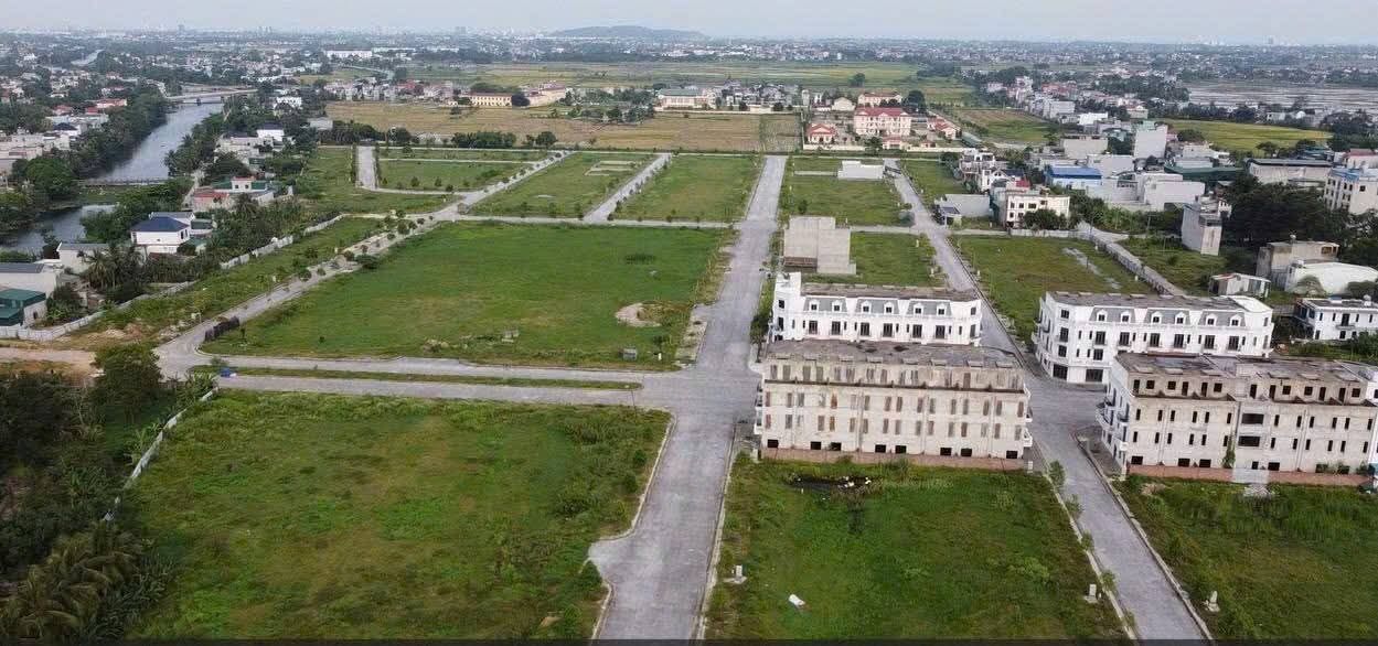 Đất nền Quảng Phú - TP Thanh Hóa 100m² - Vị trí đắc địa, giá thỏa thuận!