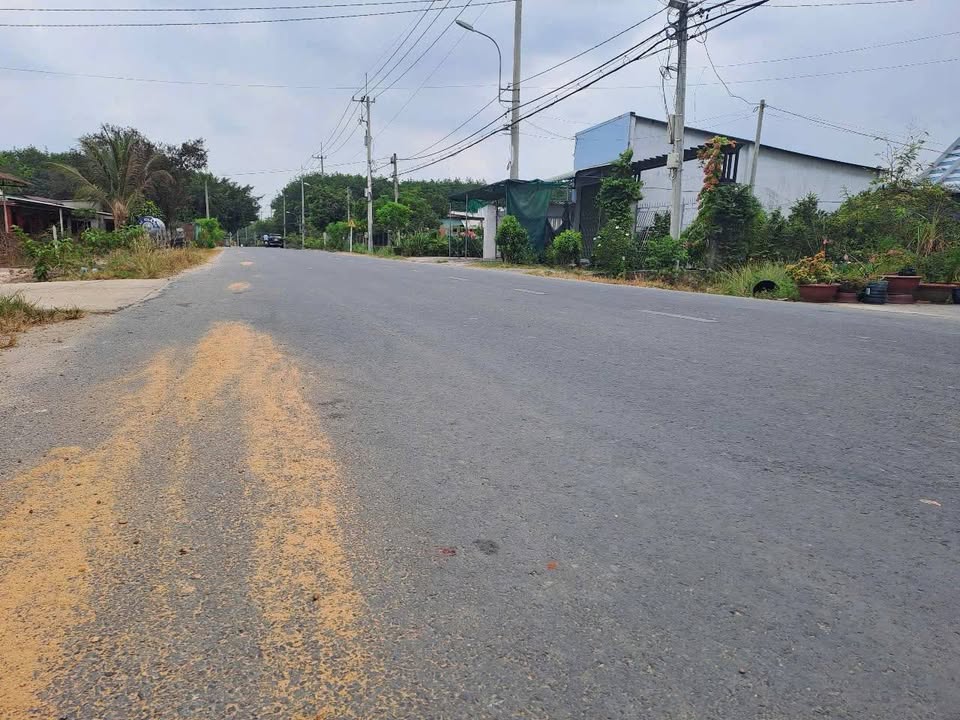 Đất mặt tiền đường Trung Lập, xã An Nhơn Tây, 407m² - Giá tốt cho đầu tư!