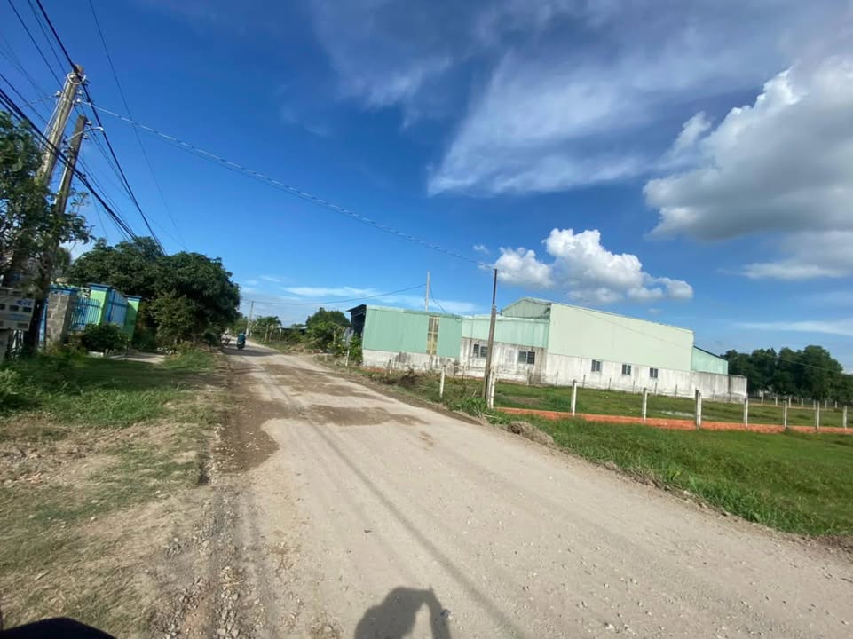 Đất nền 130m² Hòa Khánh Tây, Đức Hòa, Long An giá chỉ 1.4 tỷ - Đầu tư sinh lời!