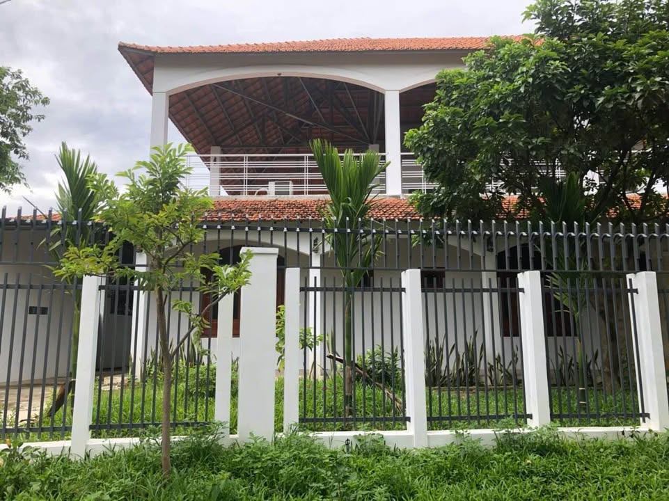 Nhà biệt thự sân vườn Diên Phú 666m² giá 5.8 tỷ - Không gian sống đẳng cấp giữa thiên nhiên!