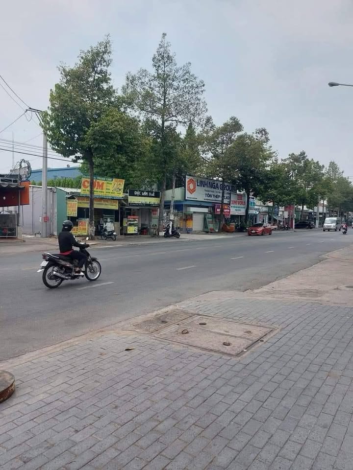 FrontHouse Lê Hồng Phong, Thủ Dầu Một 470m² giá 25.8 tỷ - Đầu tư sinh lời ngay!