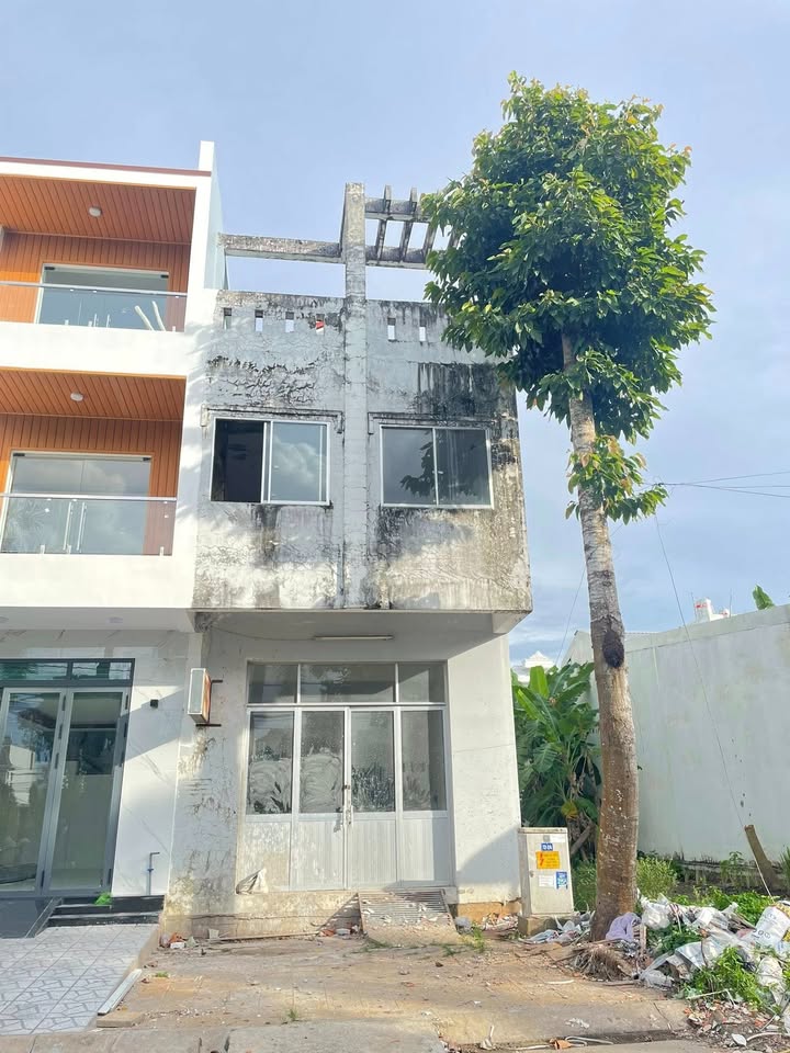 Nhà thô 1 trệt 2 lầu đường Số 2, Cái Răng, 120m² - Giá chỉ 3.7 tỷ!