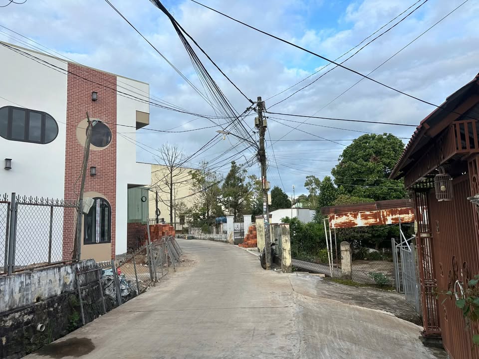 Nhà cấp 4 57 Nguyễn Viết Xuân, Hội Phú 138m² giá 2.1 tỷ - Hẻm ô tô, thu nhập cho thuê ổn định!