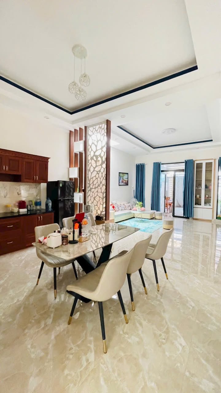 Nhà C4 125/5 Hàn Mặc Tử, Pleiku 165m² - Giá chỉ 2 tỷ