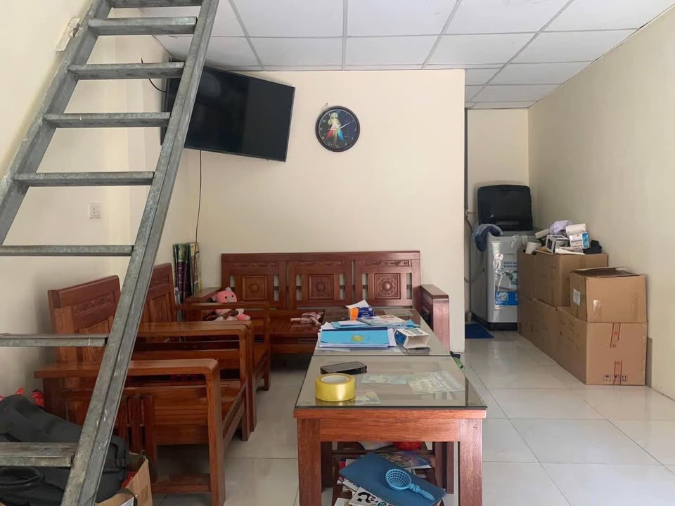 Nhà cấp 4 Ngũ Hiệp 39m² giá 4 tỷ - Sổ đỏ vuông đẹp, xe ba gác vào tận nơi!