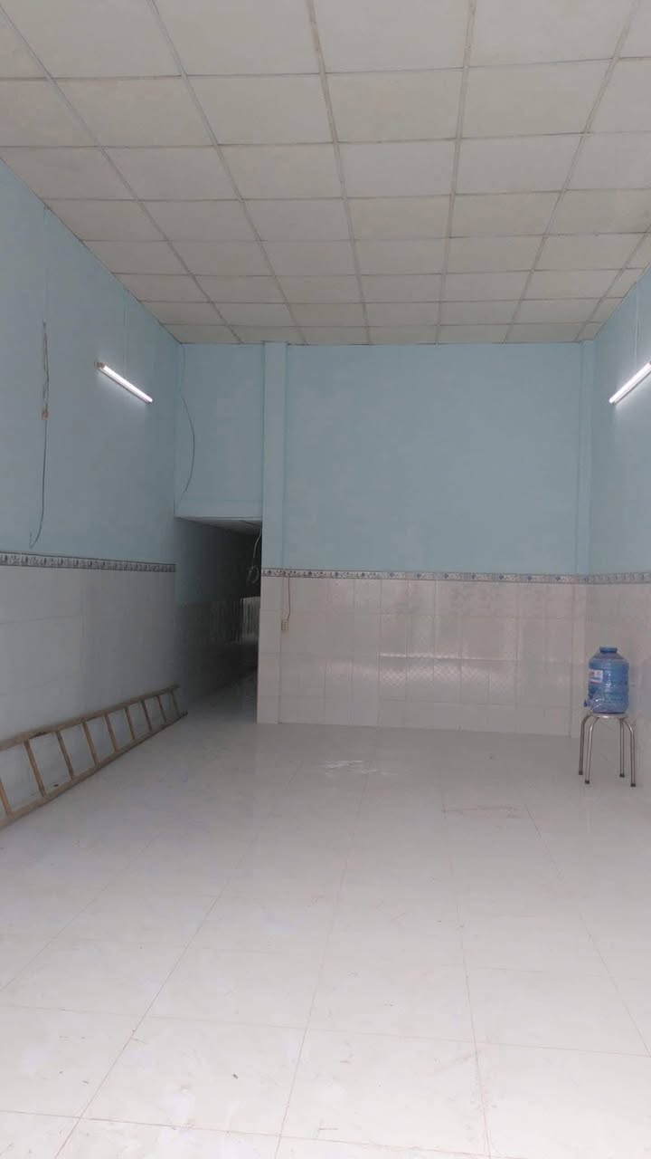 Nhà cho thuê đường Tây Lân, quận Bình Tân 88m² - Tiện nghi cho gia đình và sản xuất!