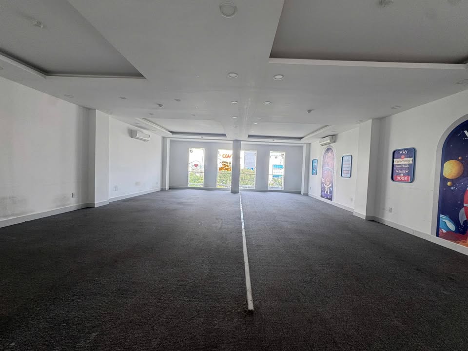 Cho thuê FrontHouse MTKD đường Bờ Bao Tân Thắng, Tân Phú - Diện tích 152m², giá 160 triệu