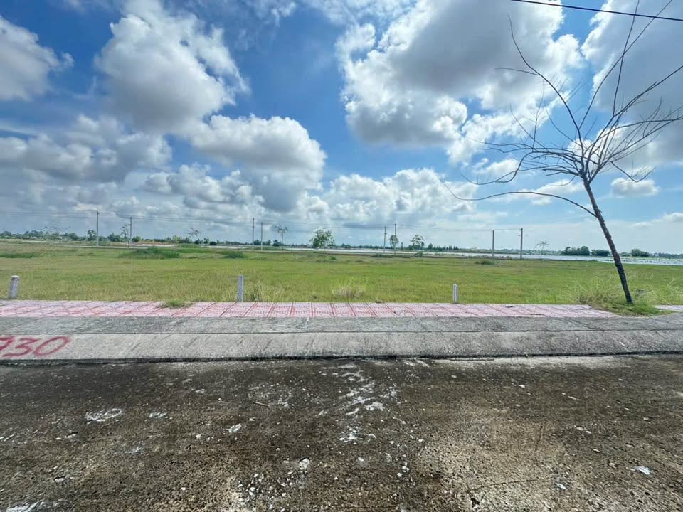 Đất nền Tân Hưng, Mỹ Lâm, Hòn Đất 125m² giá 350 triệu - Cơ hội đầu tư tuyệt vời!