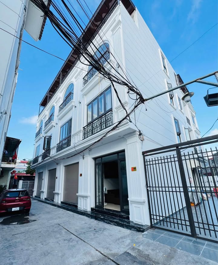 Nhà mới 4 tầng tại Phương Lưu, Vạn Mỹ 45m² giá 3.5 tỷ - An ninh tốt, ô tô đỗ cửa!