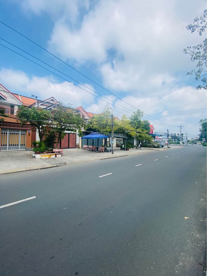 Biệt thự Lạc Hồng Rạch Giá 210m² giá 12 tỷ - Đang cho thuê 18 triệu/tháng!