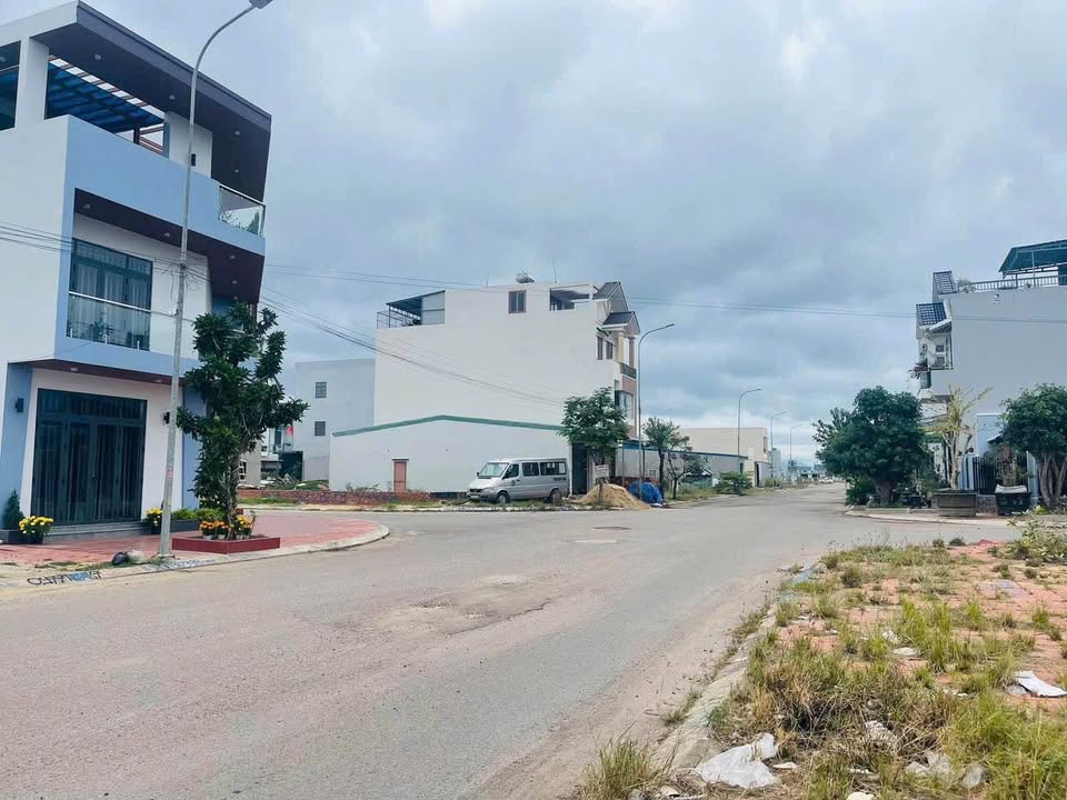 Đất mặt tiền đường Phùng Chí Kiên, Nhơn Bình, 123m² giá 3 tỷ - Đầu tư sinh lời ngay!