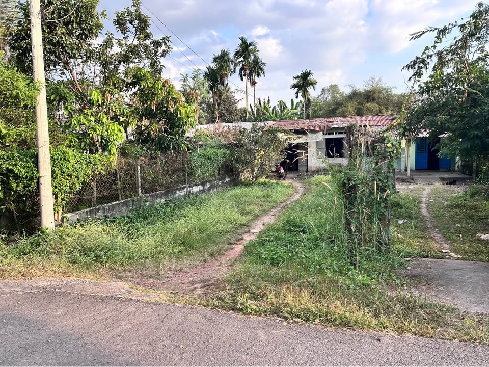 Đất Nhuận Đức 247m² giá 1.95 tỷ - Đầu tư sinh lời tốt!