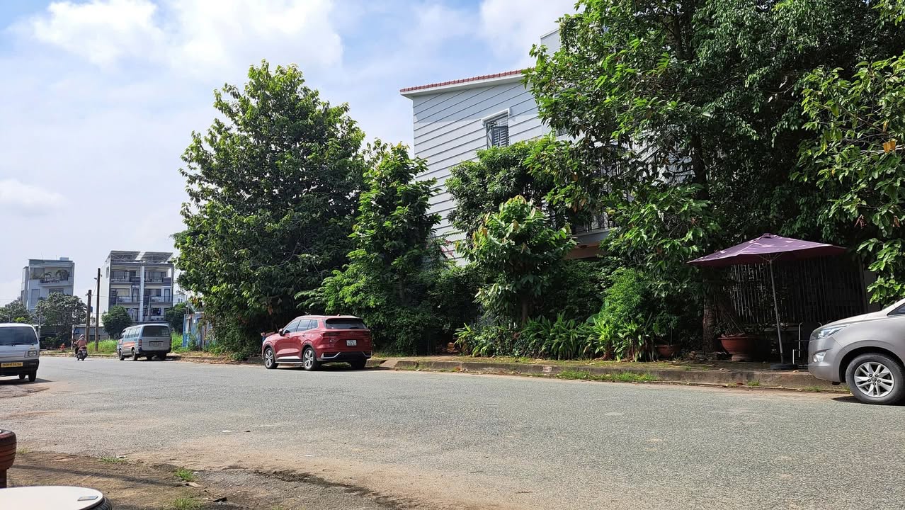 Đất nền Thủ Đức 71m² giá 4 tỷ - Gần ĐH Tài Chính, vị trí đắc địa!