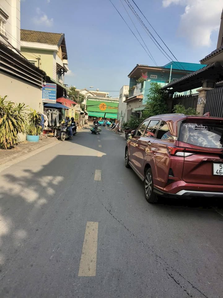 Nhà phố Tăng Nhơn Phú A, Thủ Đức 56m² chỉ 7.15 tỷ - Gần chợ, tiện kinh doanh!