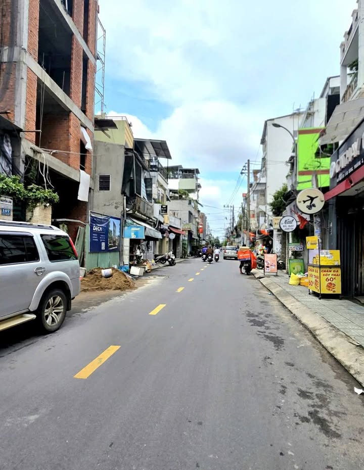 Mặt tiền FrontHouse Nguyễn Văn Công Gò Vấp 139m² giá 16 tỷ - Cơ hội đầu tư hiếm có!