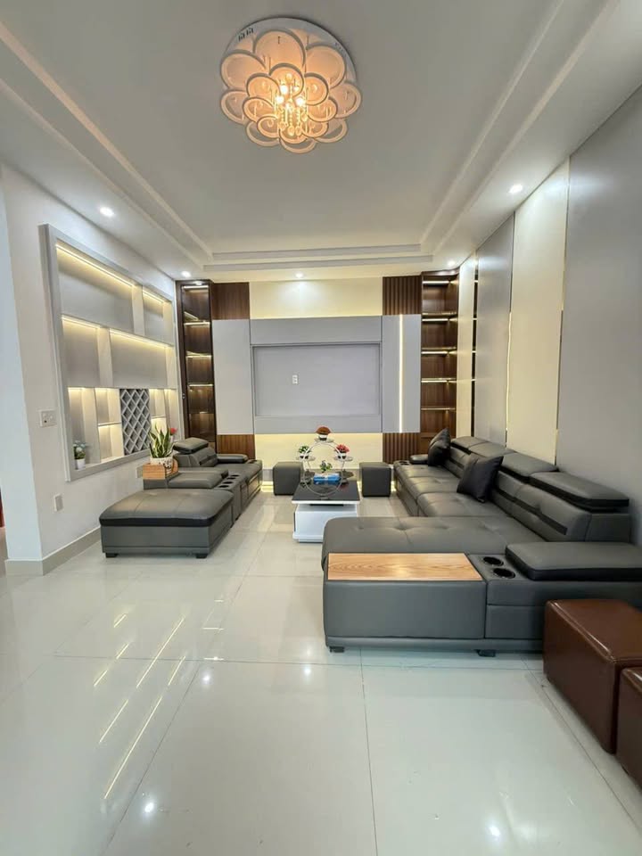 Nhà riêng Ngõ 170 Thiên Lôi 50m² giá 4.8 tỷ - Chính chủ bán gấp!