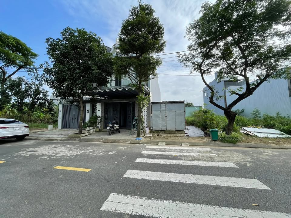 Đất nền đường Cẩm Nam 12, Đà Nẵng 95m² - Đối lưng công viên, giá thỏa thuận!