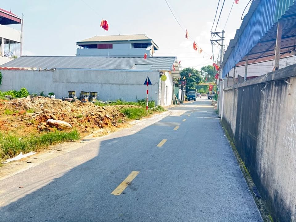 Đất thổ cư Thái Phù, Sóc Sơn 201.8m² giá 5 tỷ - Tiềm năng đầu tư lớn!