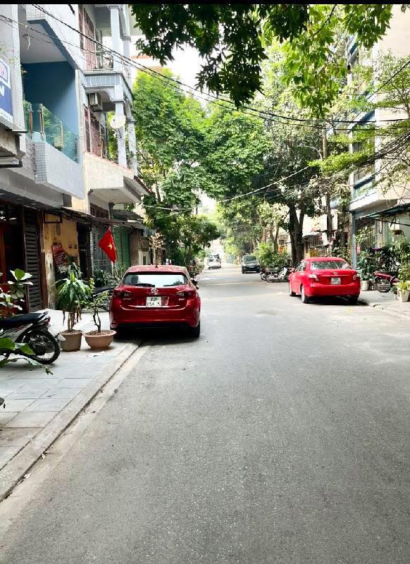 FrontHouse Phúc Đồng Long Biên 41m² giá 15 tỷ - An ninh đỉnh cao, tiện ích đầy đủ!