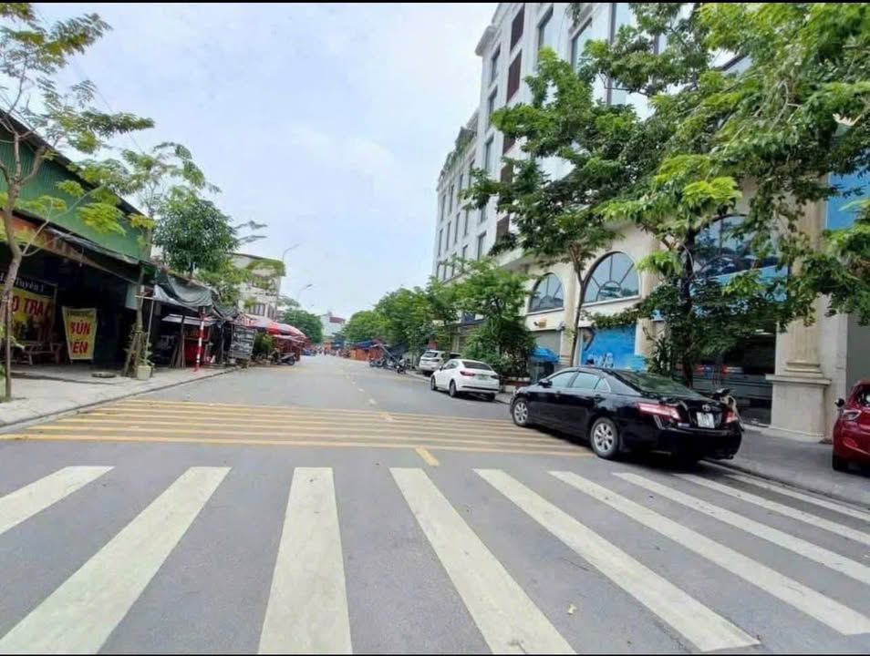 Đất nền Phù Khê, Bắc Ninh 90m² giá 6 tỷ - Sổ đỏ chính chủ, vị trí đắc địa!