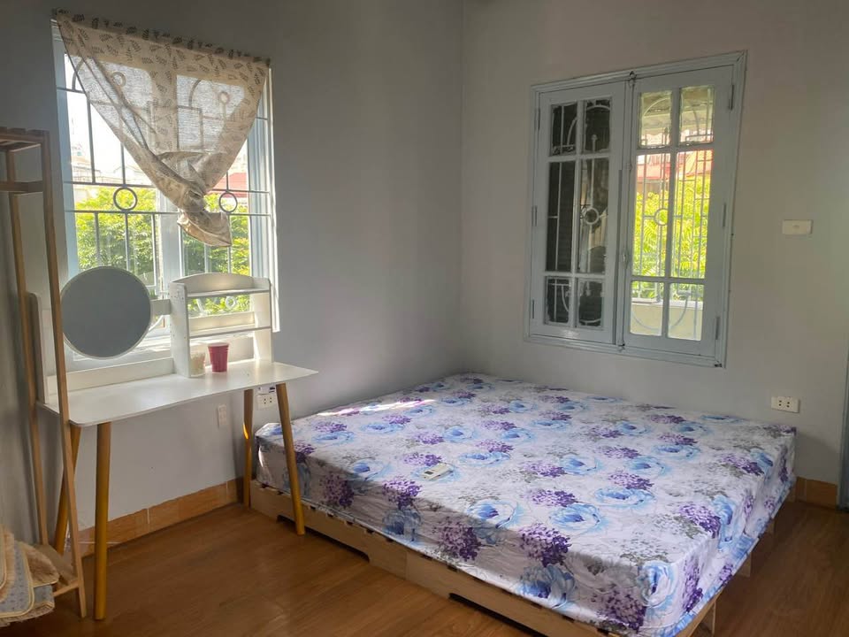 Căn hộ tập thể Kim Mã Thượng 65m² giá 8 triệu - Nội thất đầy đủ, sẵn sàng vào ở!