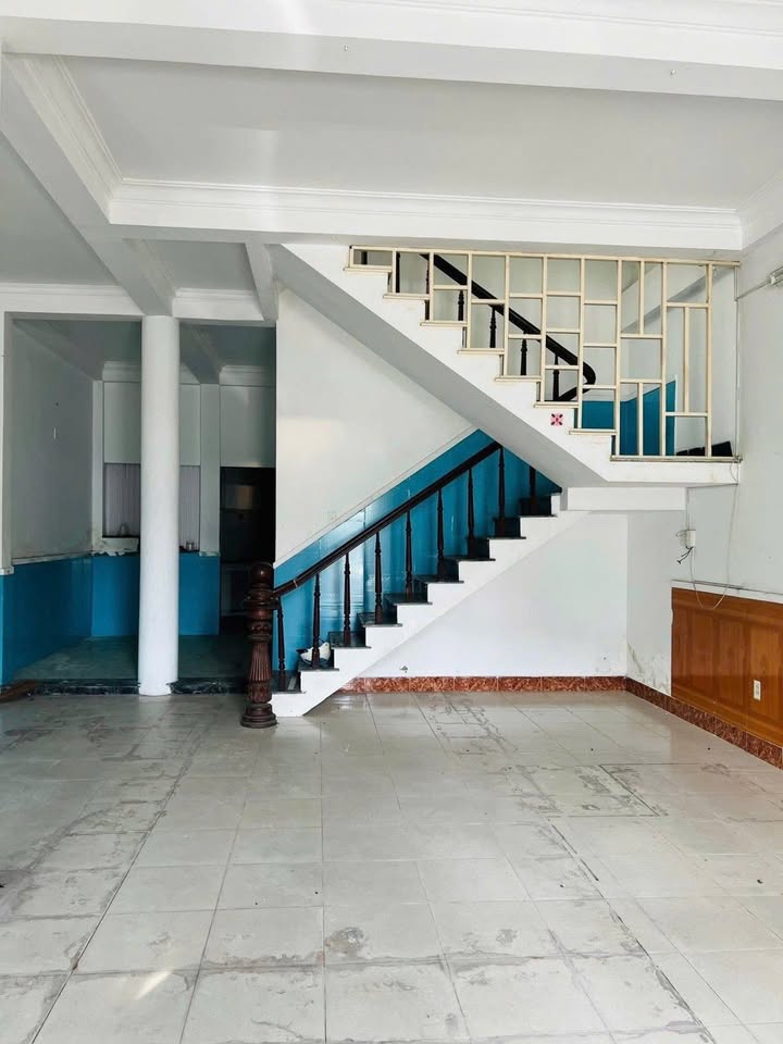 Nhà mặt tiền Nguyễn Hữu Thọ, Đà Nẵng 83m² giá 15 tỷ - Tiềm năng đầu tư cao!