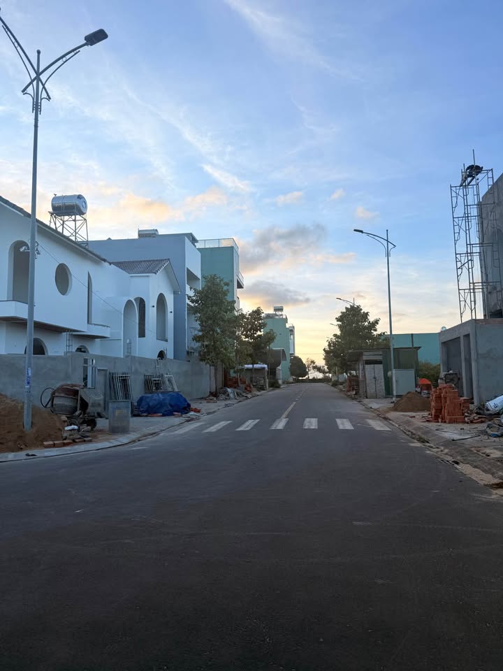 Đất nền Khu đô thị Thống Nhất, Yết Kiêu, Pleiku 117.5m² giá chỉ 2.2 tỷ - Đầu tư sinh lời ngay!