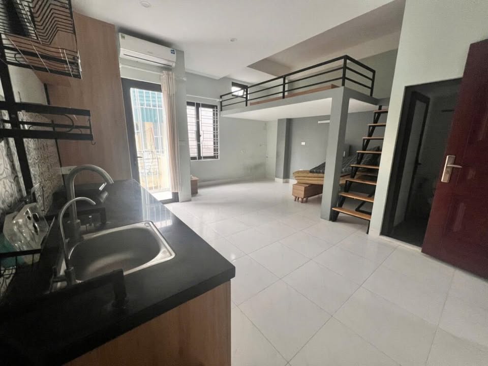 Phòng trọ cho thuê tại Cầu Diễn, 30m² giá 4.2 triệu - Không gian sống lý tưởng cho 4 người!