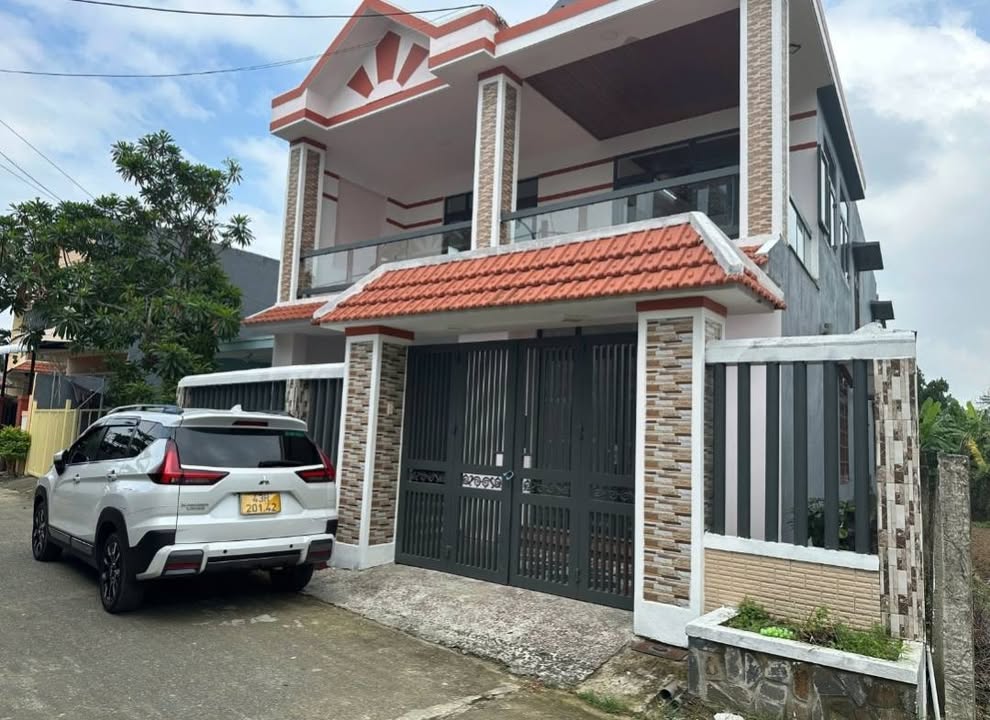 Biệt thự Hòa Xuân mới 122m² giá 3,69 tỷ - Ô tô tránh đỗ thoải mái!