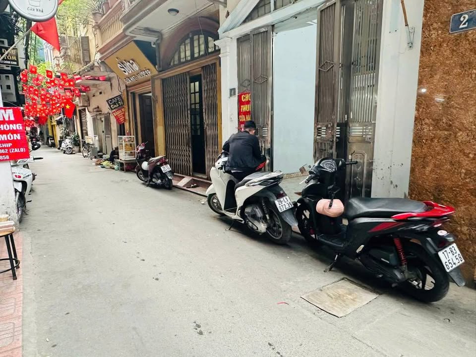 Nhà mặt ngõ Nguyễn Trãi, Thanh Xuân 55m² giá 12.5 tỷ - Thiết kế thông minh, sẵn sàng ở ngay!