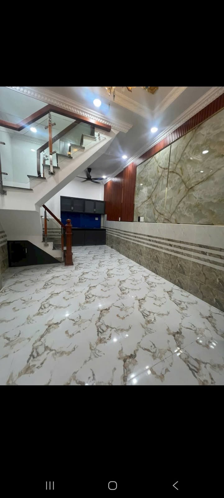 Nhà phố Phú Thuận Quận 7 24m² giá 1.65 tỷ - Thiết kế sang trọng, vị trí an ninh!