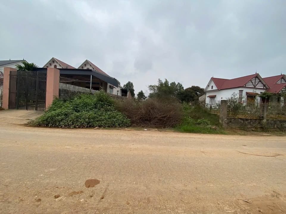 Đất nền đường DH4 - Phú Thọ 150m² giá 2 tỷ - Cơ hội đầu tư sinh lời cao!