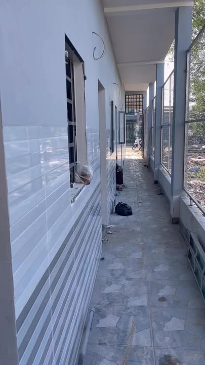 Phòng cho thuê KDC Tân Đức, Đức Hòa 2 triệu/tháng - Gác suốt, ban công thoáng mát!