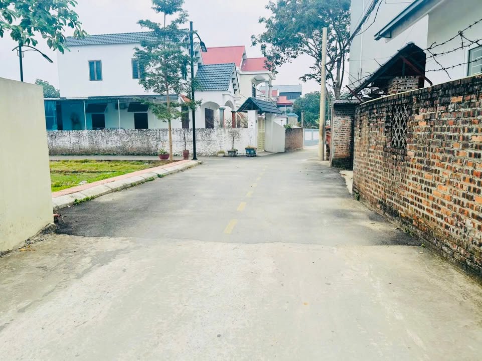 Đất nền Minh Trí, Sóc Sơn 92m² giá 1 tỷ - Đường ô tô tránh, cơ hội đầu tư hiếm có!